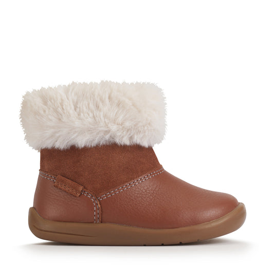 Start Rite Flurry Girls Tan Fluffy Boot