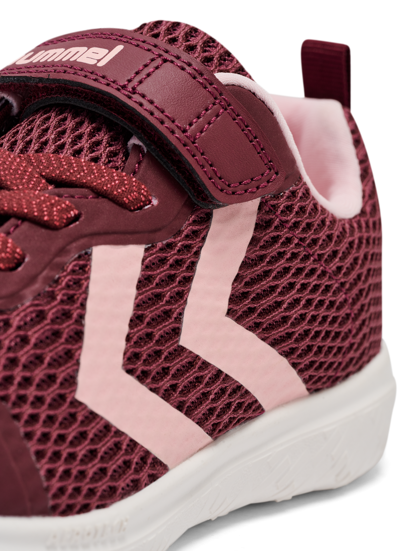 Hummel Actus Recycled Junior Girls Wine Trainer