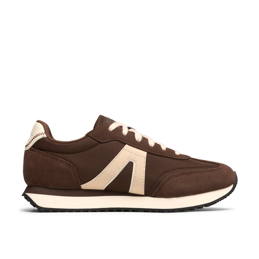 Clarks Calo Run Womens Brown Trainer