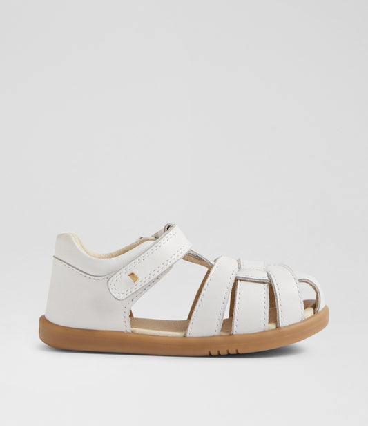 Bobux Skip Twist I-Walk Girls White Closed Toe Sandal