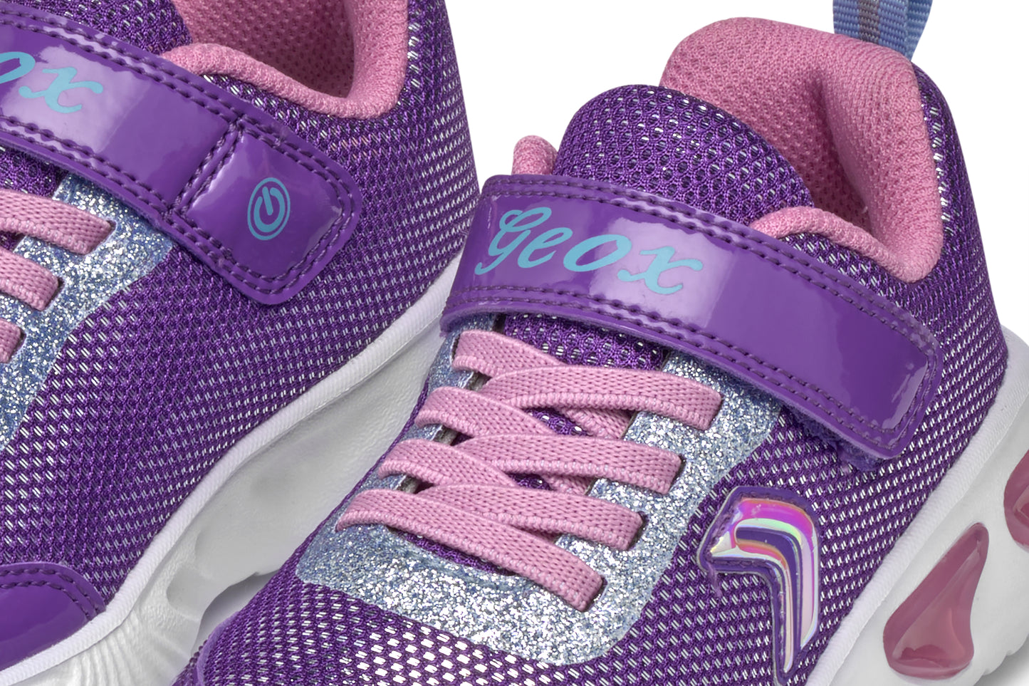 Geox Assister Girls Violet Dark Pink Lights Trainer