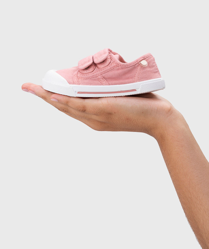 Igor Canvas V Rosa Canvas Barefoot Shoe